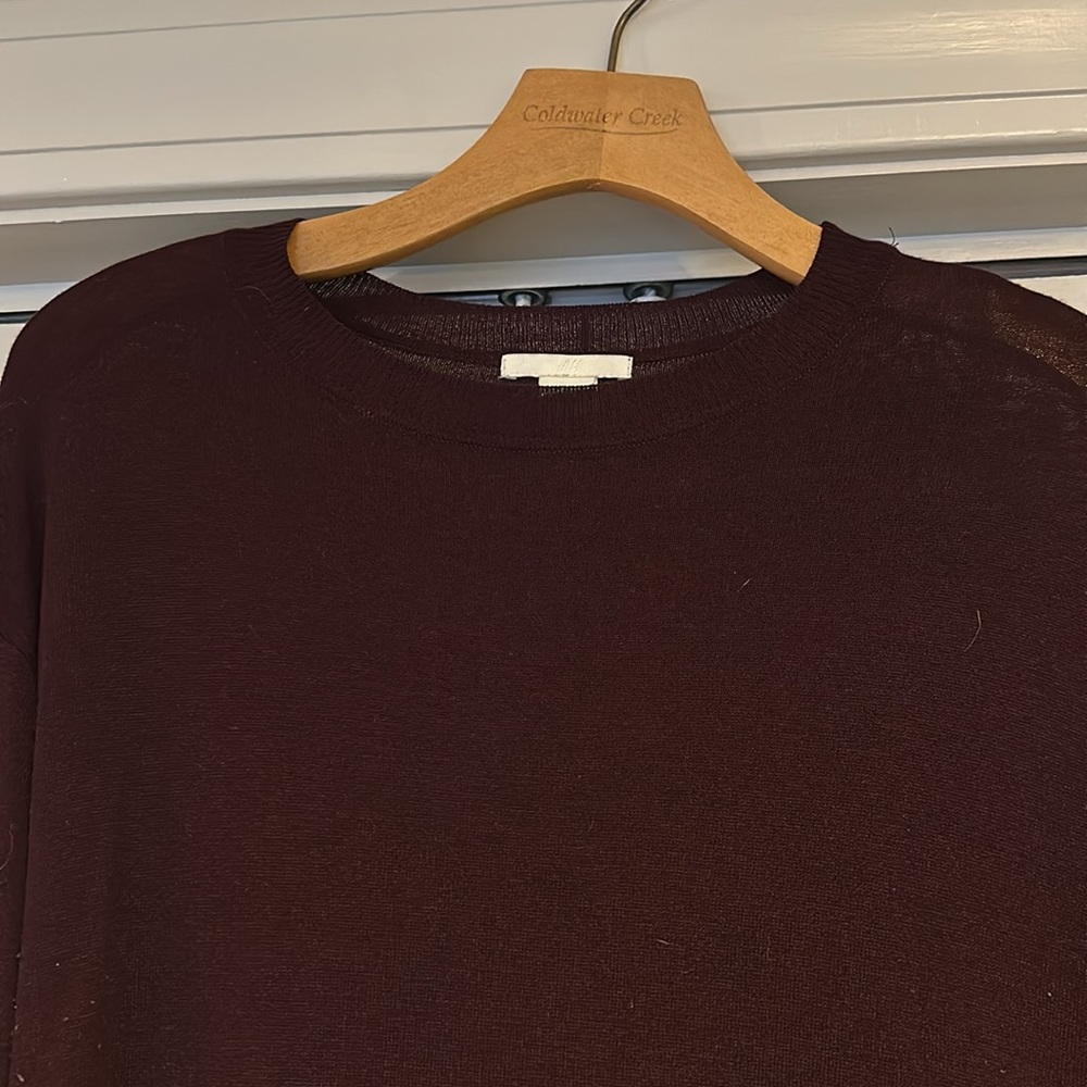H&M burgundy light weight sweater - Picture 2 of 5